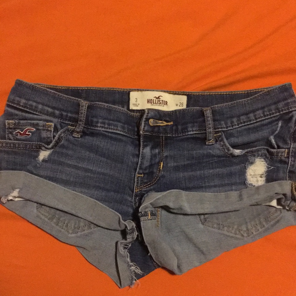 Hollister shorts!